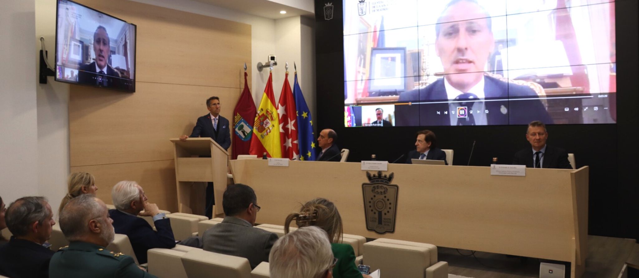 Eugenio Ribón pone de relieve las amenazas para el transporte marítimo en el XV Foro de Transportes celebrado en el ICAM