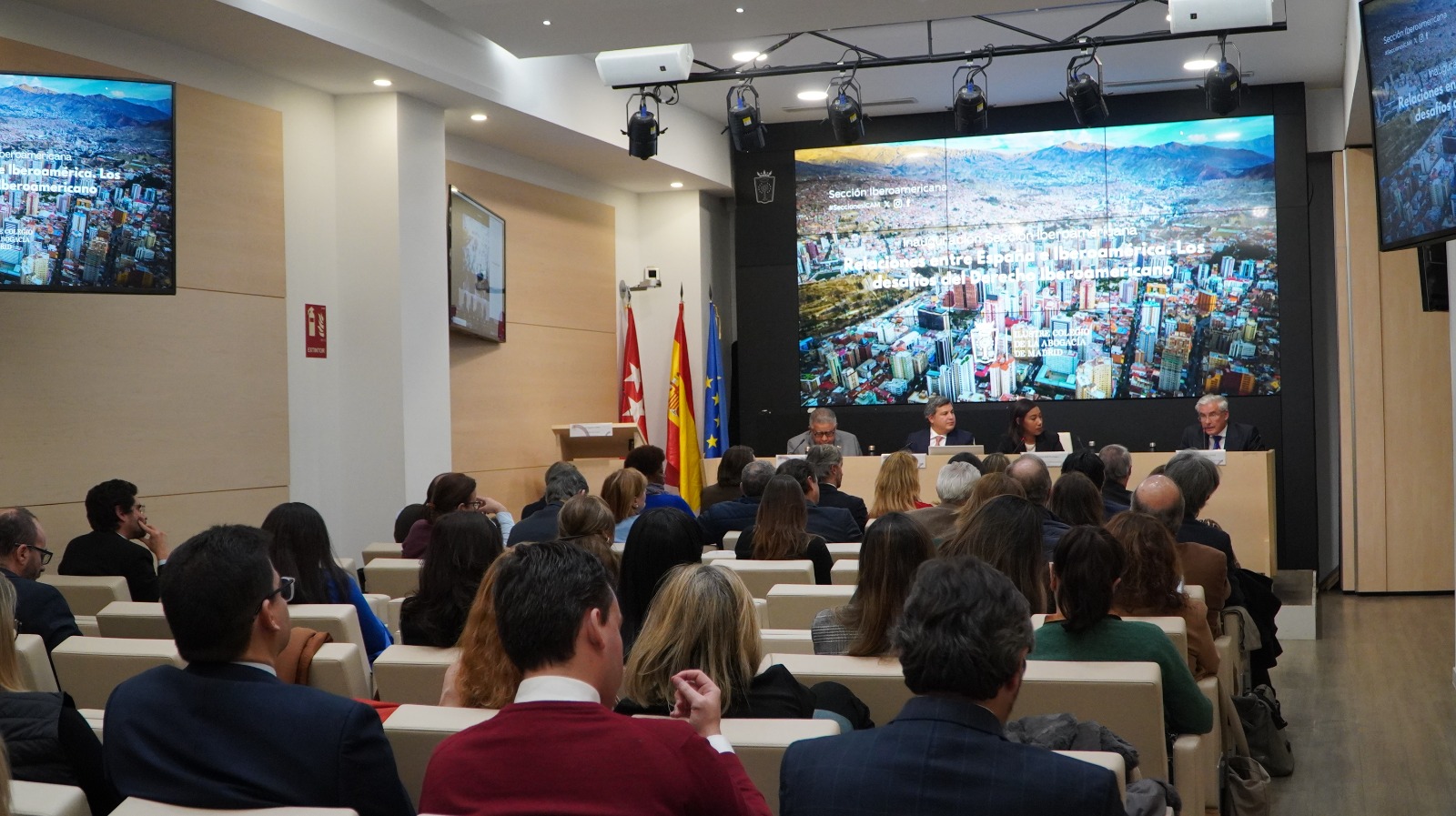 Eugenio Ribón resalta la labor llevada a cabo desde el ICAM para fortalecer los lazos históricos mantenidos con Iberoamérica en la inauguración de la nueva Sección Iberoamericana