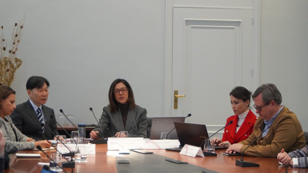 Expertos internacionales analizan en el ICAM cómo los sistemas económicos afrontan el arbitraje en una perspectiva comparada