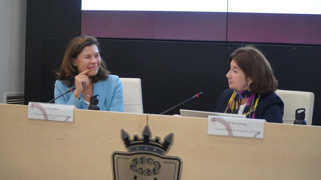 Ana Buitrago inaugura la jornada sobre competencias estratégicas para el liderazgo femenino en el sector jurídico